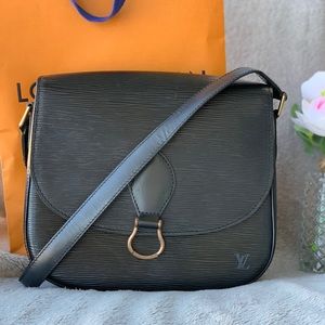 ❌SOLD❌Louis Vuitton Saint Cloud epi black
